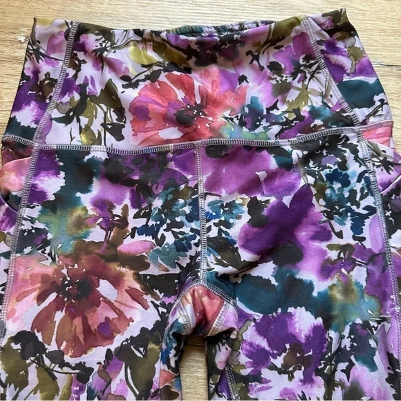 RBX Purple Floral Mid Rise Cropped Leggings Sz Small GUC - Picture 3 of 8